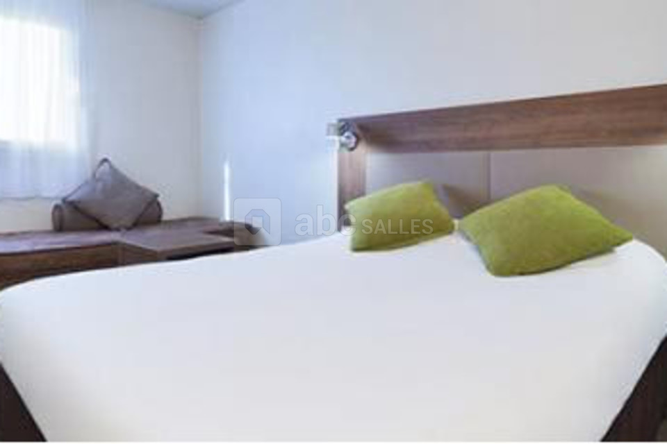 Hôtel Campanile Le Blanc-Mesnil