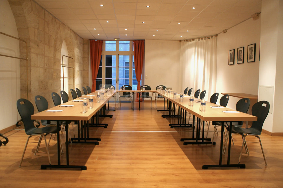 Espace Chapeau Rouge