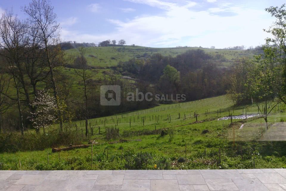 Vue terrasse et salle de cocktail