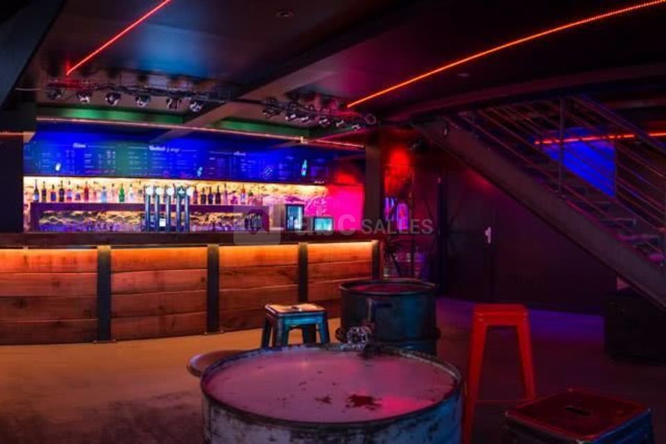Supersonic Club - BAR PRINCIPAL (rez de chaussée)
