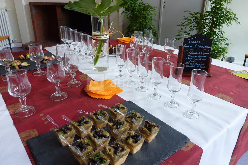 Service traiteur, produits exotiques