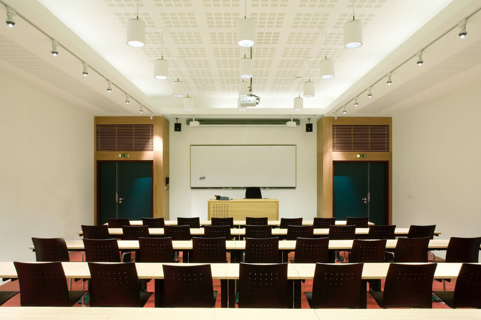 © Université Paris-Sorbonne