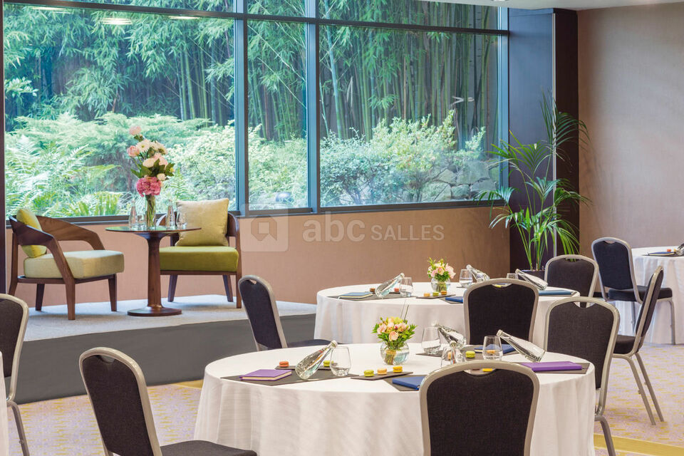 Hôtel Crowne Plaza Paris Neuilly