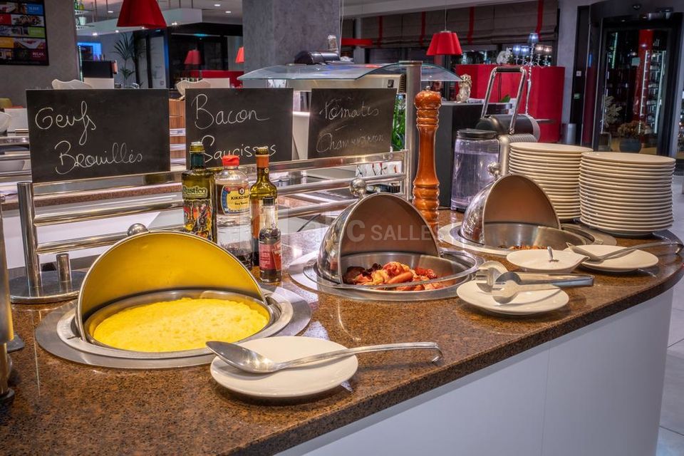 Buffet chaud petit déjeuner