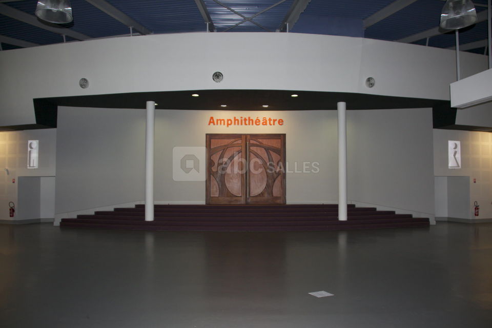 Entrée amphithéâtre