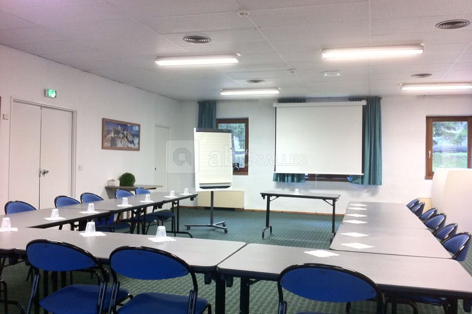 Salle new-york 100 m²