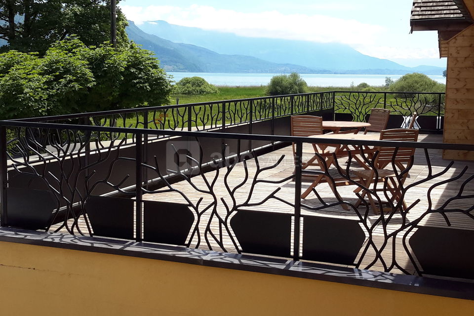 Terrasse salle de réunion