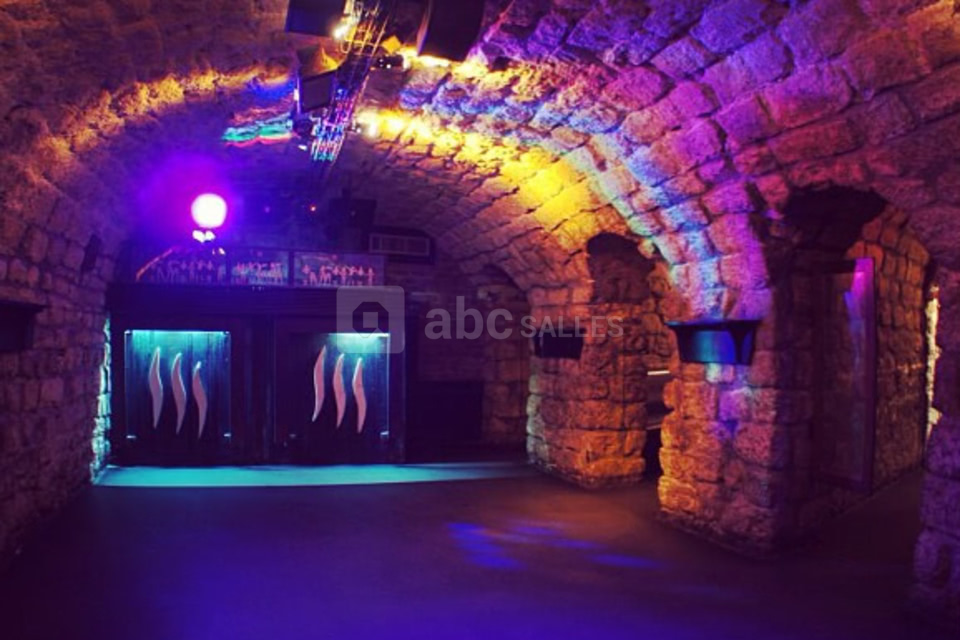 Bar III