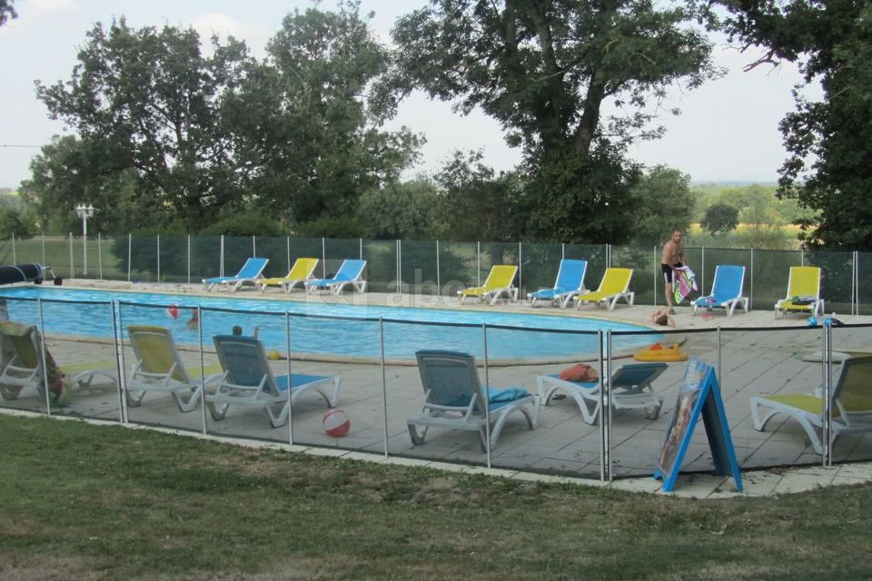 Piscine sécurisée