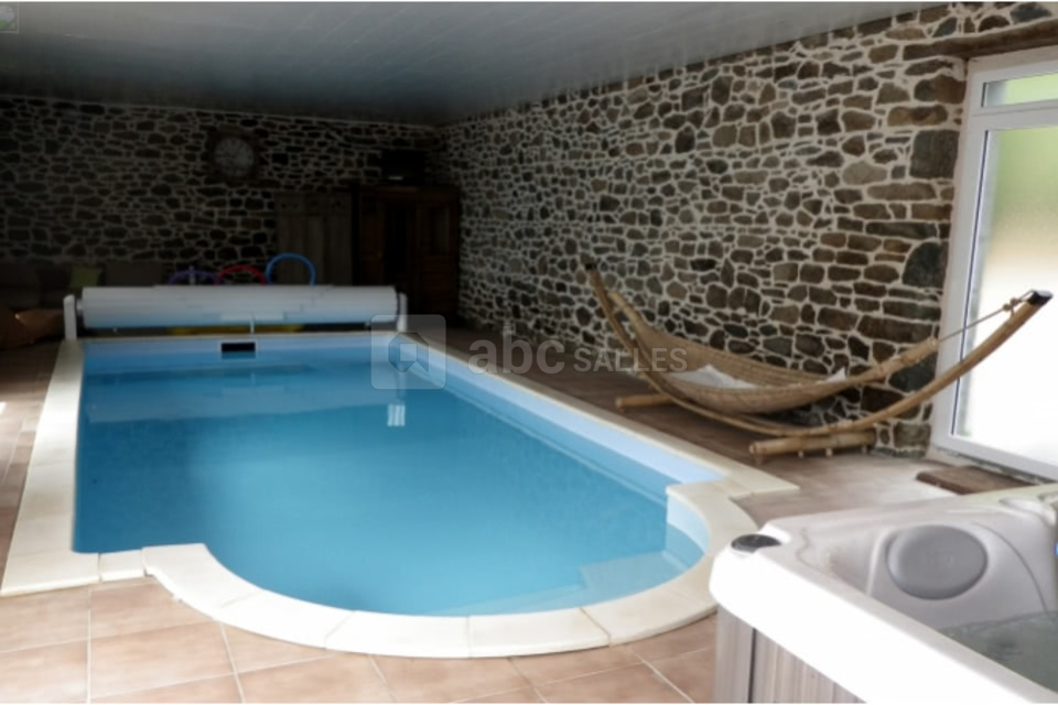 Piscine, sauna, jacuzzi