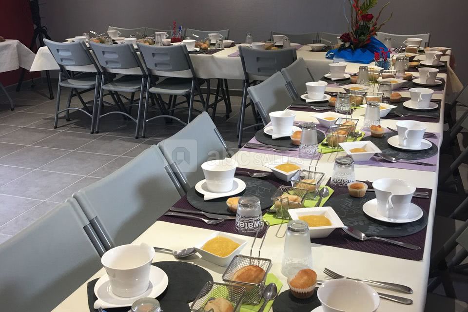 Petits déjeuners salle de réception