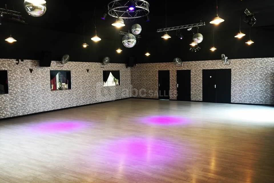 Salle de réception jusqu'à 150 personnes