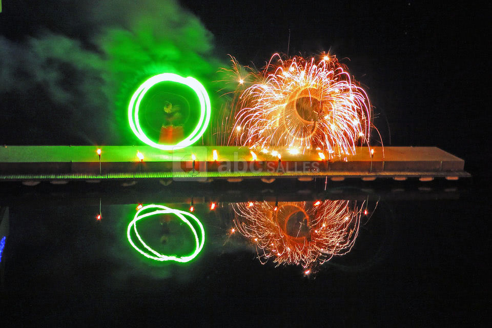 Spectacle lumière sur le lac