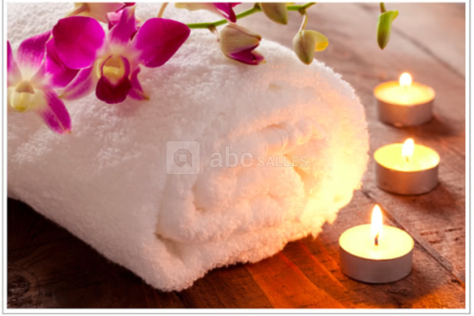 Espace détente :sauna / hammam/ jacuzzi