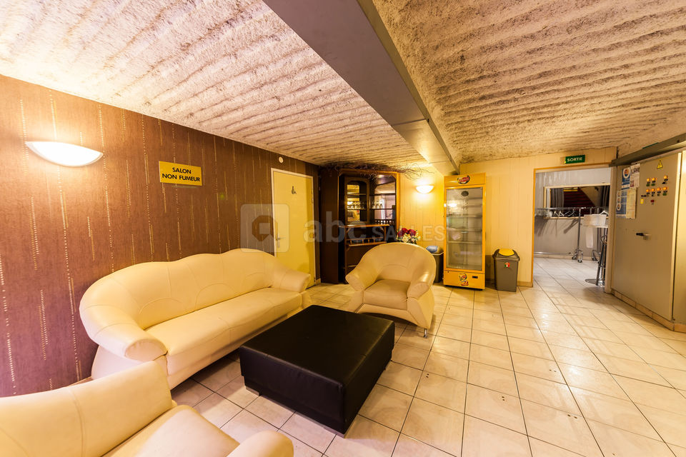 Salon