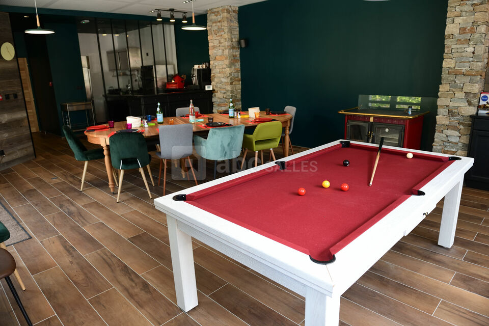 Le billard, au rez-de-chaussée