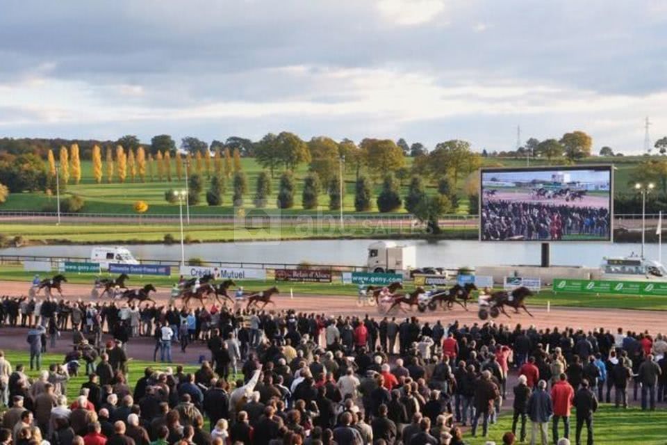 Hippodrome de Bellevue-la-Forêt