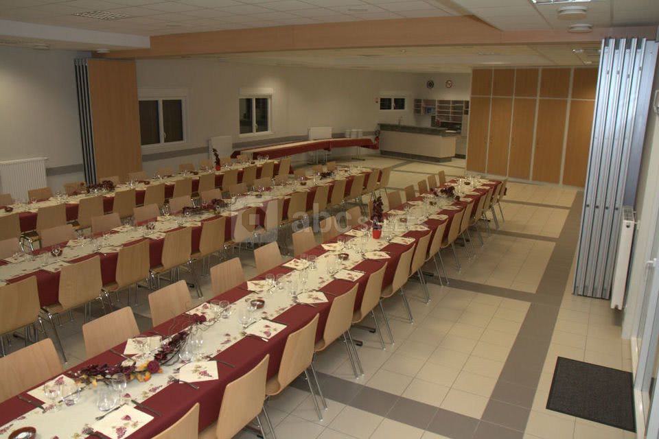 Disposition capacité 80 places assises