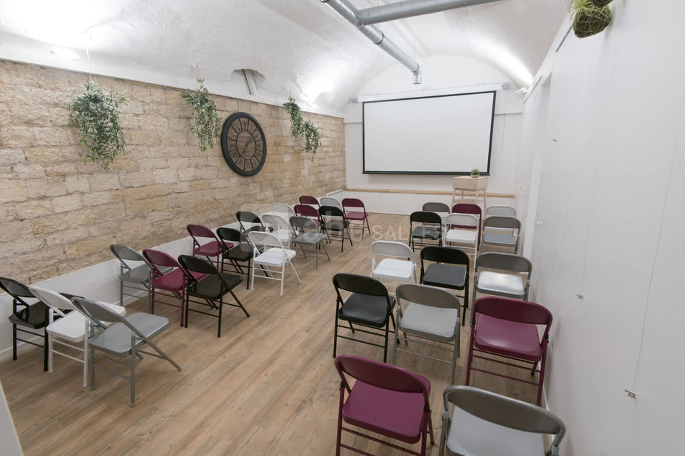 Salle voûtée, vue d'ensemble