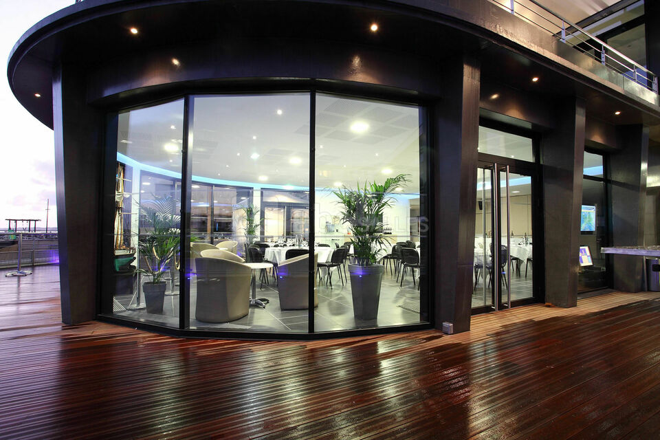 Marina du Château, Brest (29) - terrasse (Club House)