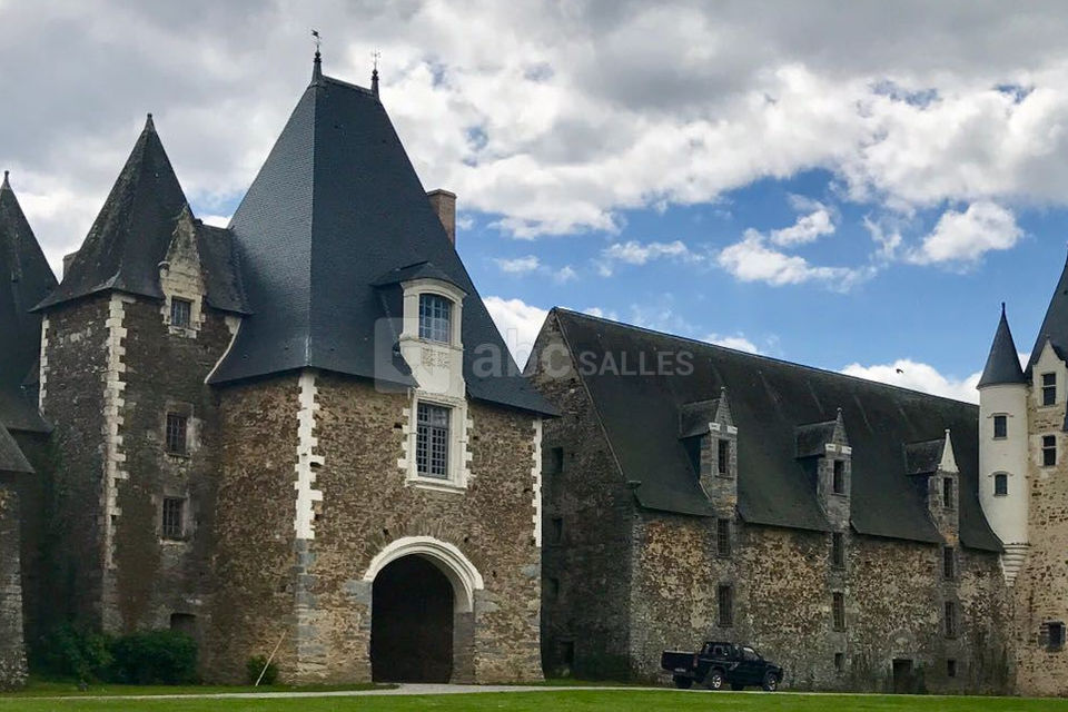 Château de la Motte Glain