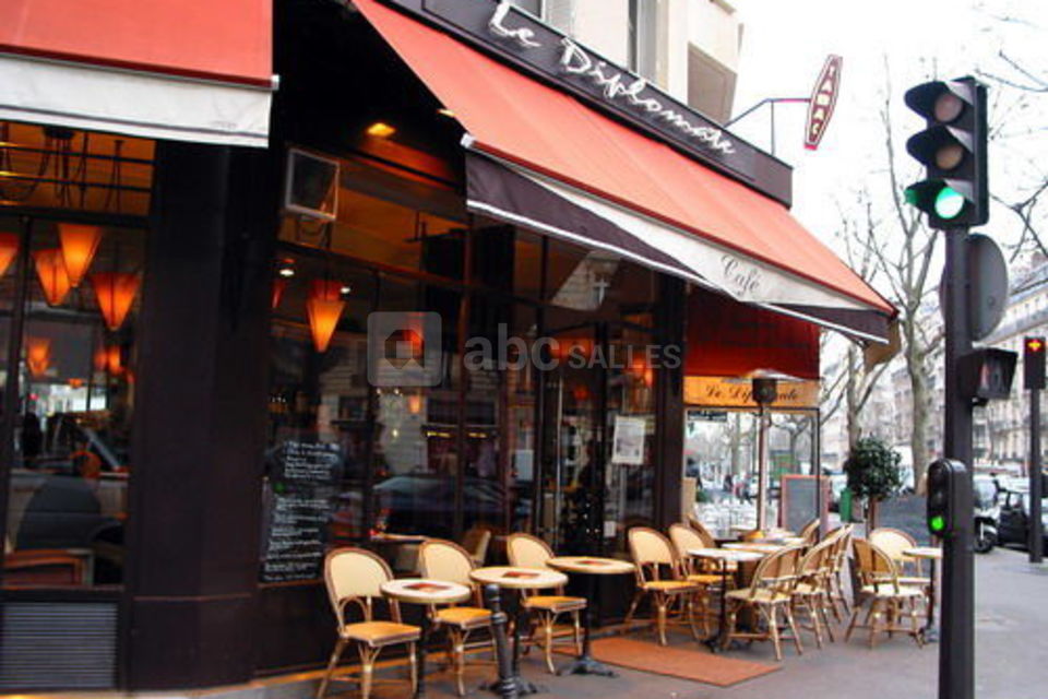 Le Diplomate