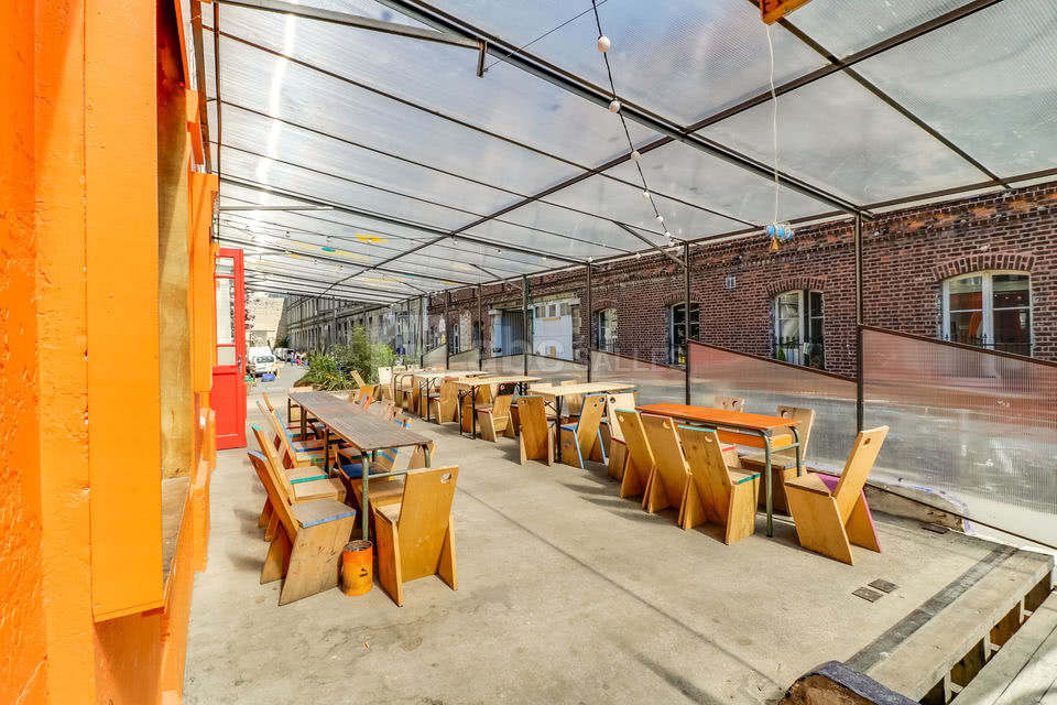 La terrasse couverte de la Lingerie