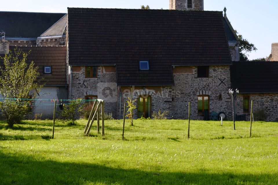 Le gîte: la Cidrerier côté jardin