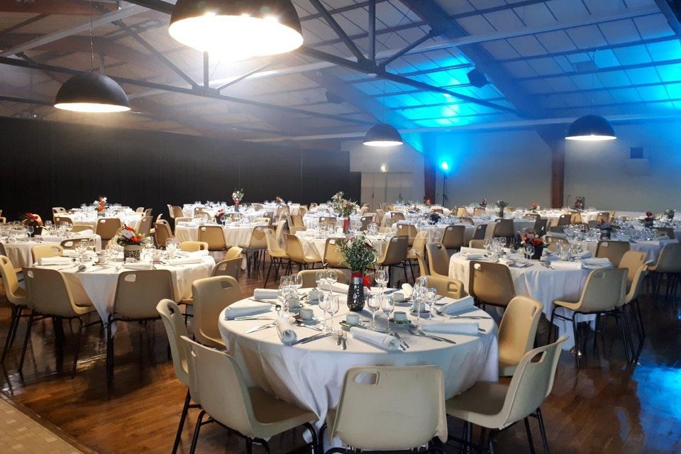 Salle des Fêtes du Bourg-sous-La Roche