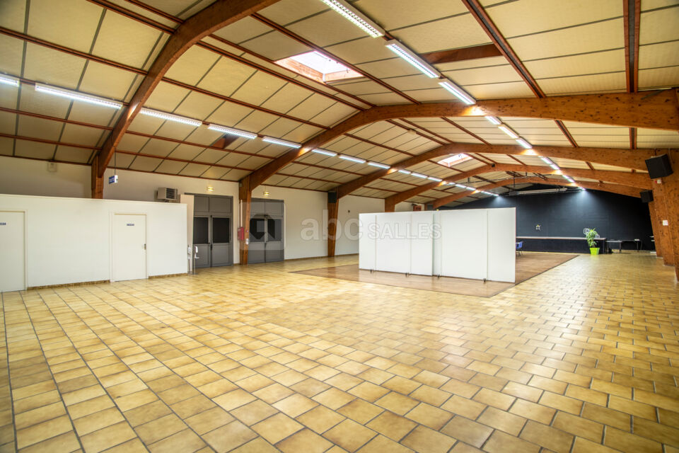 Salle des Fêtes du Bourg-sous-La Roche