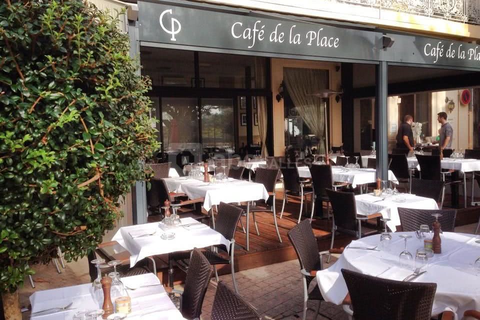 Le Café de la Place