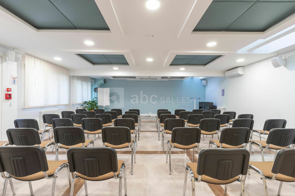 Disposition Théâtre ou Conférence