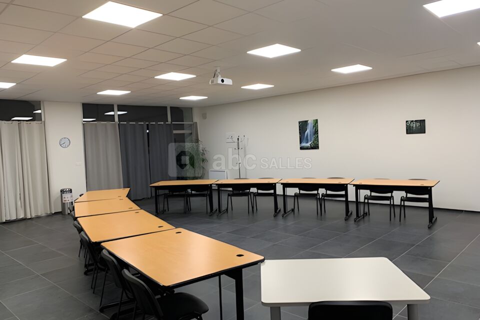Salle de réunion équipée pour vos événements d'entreprise à Auxerre