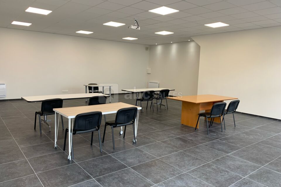 Salle de réunion équipée pour vos événements d'entreprise à Auxerre