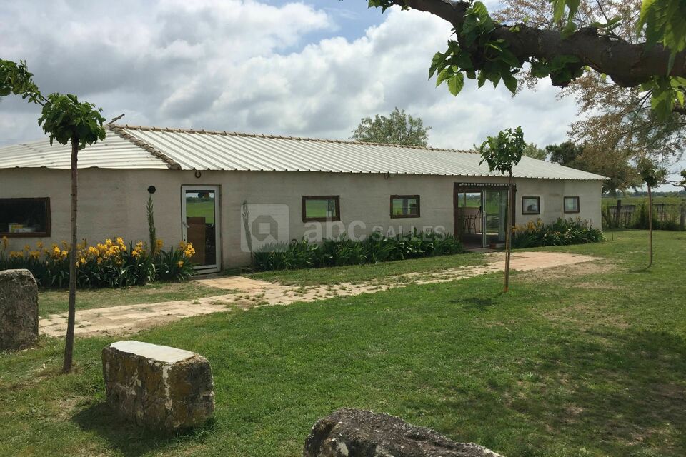 Salle en Petite Camargue