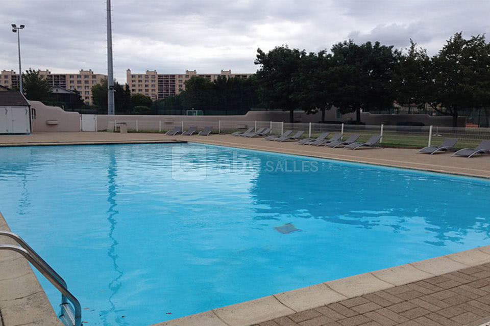 Piscine exterieur