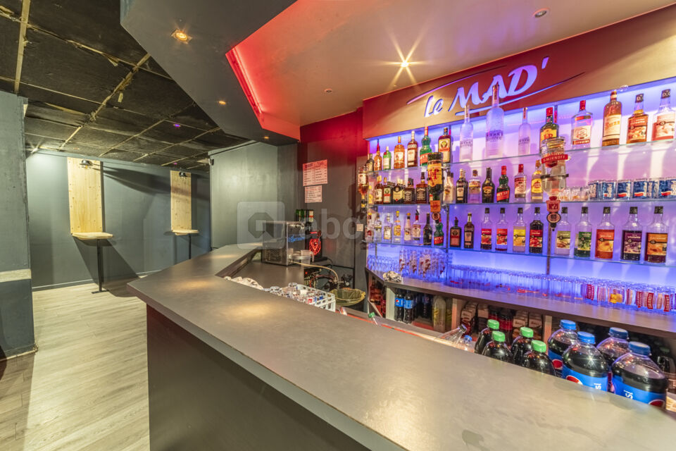 Bar 1