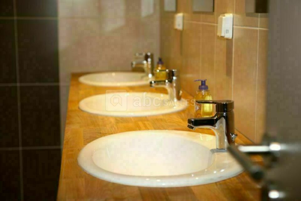 Salle de bain commune