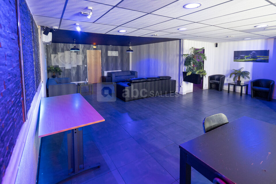 JM Bros Lounge