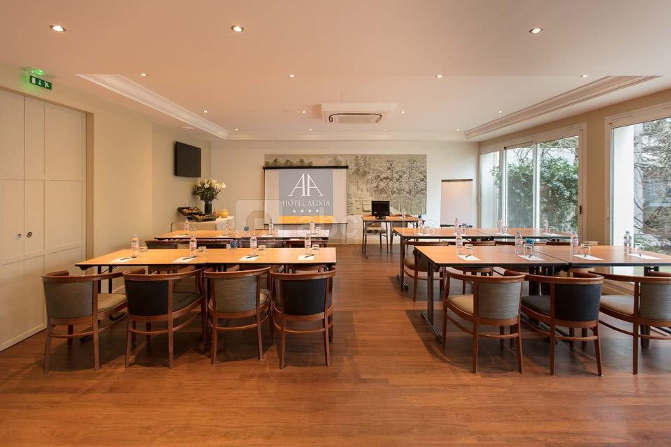Hotel Montbriand Antony
