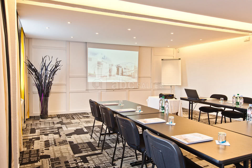 Golden Tulip Troyes