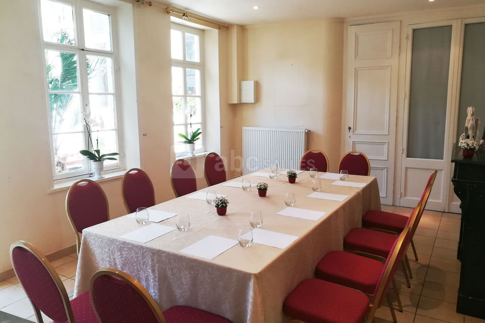 L'Écurie de l'enclos de l'évêché salle de réunion