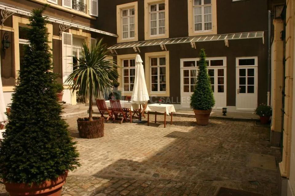 L'Enclos de l'Évêché