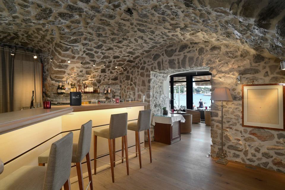 Wine Pier - Hôtel Welcome