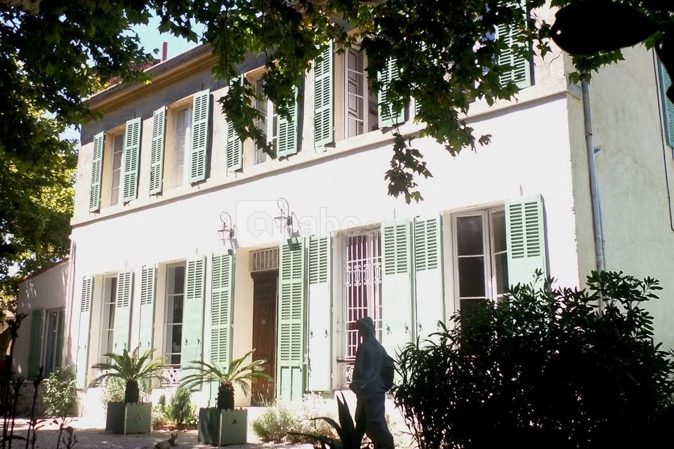 La bastide de l'etoile à marseille