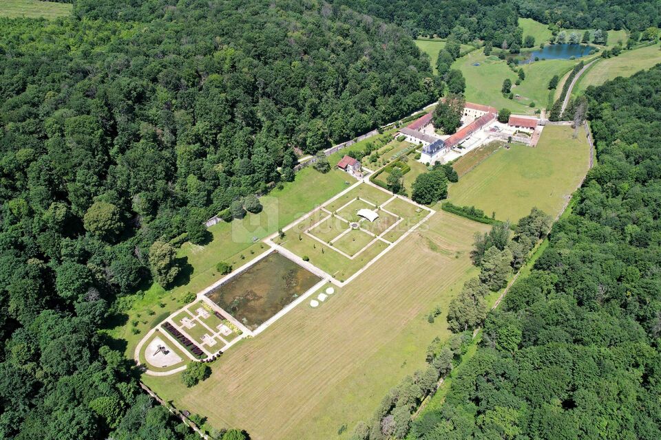 Vue aérienne du l'Abbaye