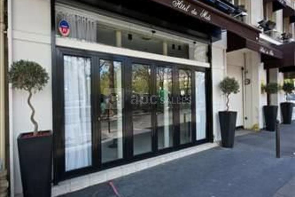 Entrée de la salle