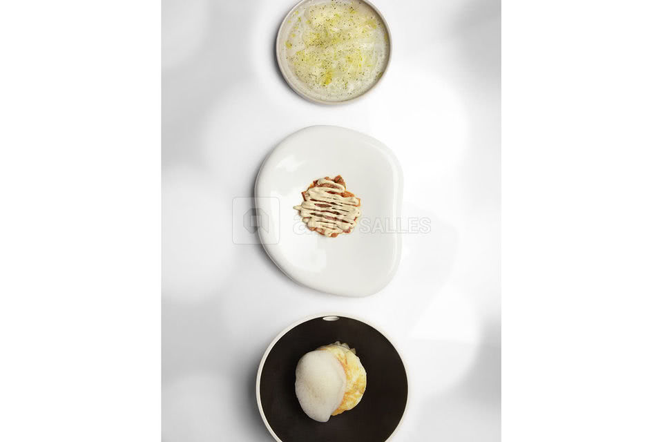 Des roses et des orties