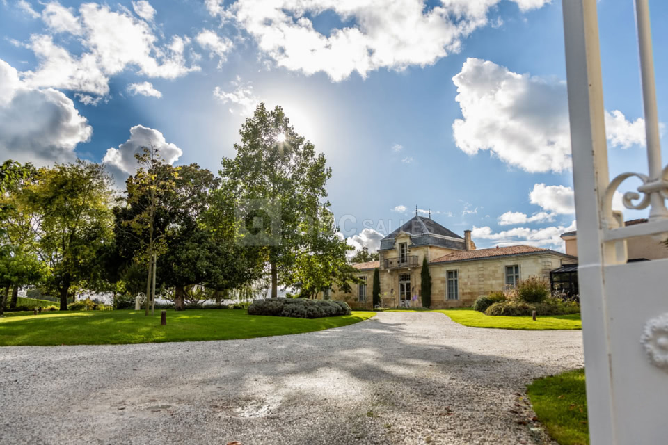 Château Cordeillan-Bages *****