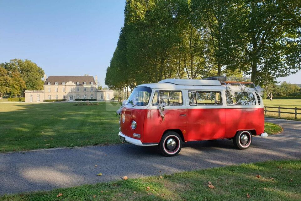 La voiture des mariés